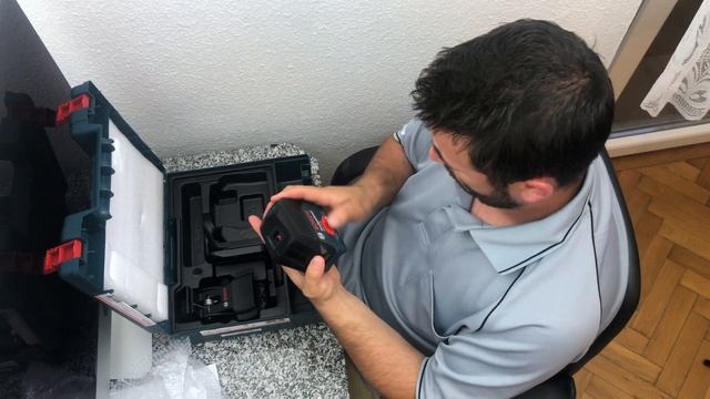BOSCH GCL 2-15 Szintező lézer unboxing смотреть онлайн