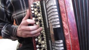 Вы шумите березы - на баяне Этюд (красный)