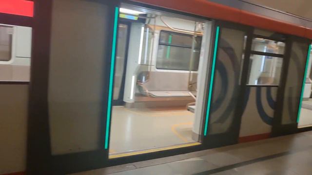 На поезд "посадки нет". Станция Краснопресненская. 10 сентября 2022г. смотреть онлайн