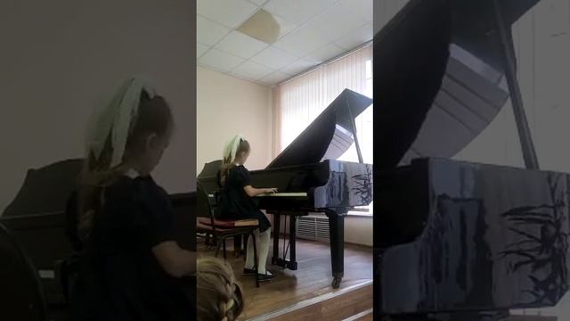 Маша Гордиенко М.Шмитц Микки -Маус ? смотреть онлайн