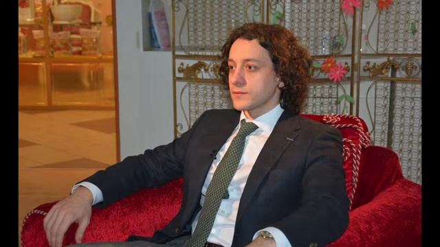 Профессор психологии Артур Гараганов на радио Франс Часть 2 смотреть онлайн