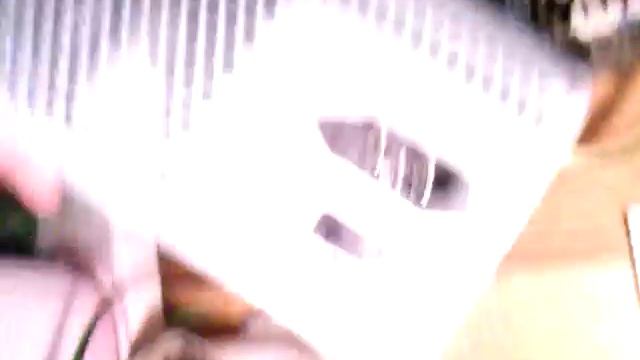 Cable feeds my PC throught the video card. Кабель питает систему через монитор на видеокарту. смотреть онлайн