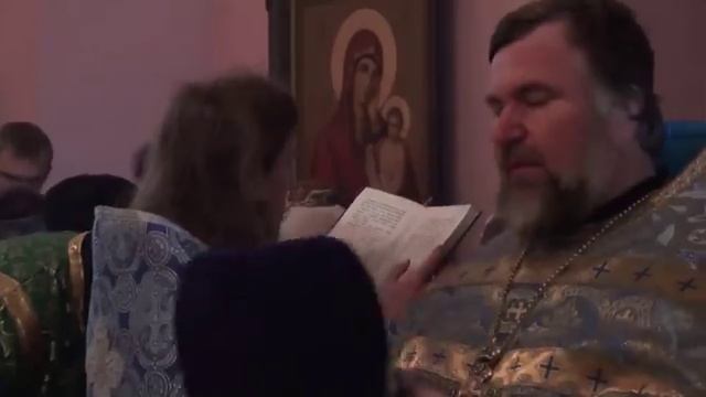 Молебен - Праздник Покрова Пресвятой Богородицы смотреть онлайн