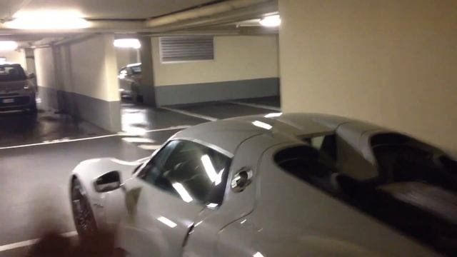 WHITE PORSCHE 918 смотреть онлайн