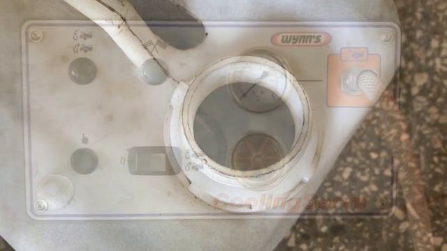 Замена охлаждающей жидкости на Audi 80 смотреть онлайн