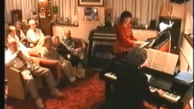 The Skaters' Waltz - Penny Weedon & Pietro Pannini.WMV смотреть онлайн