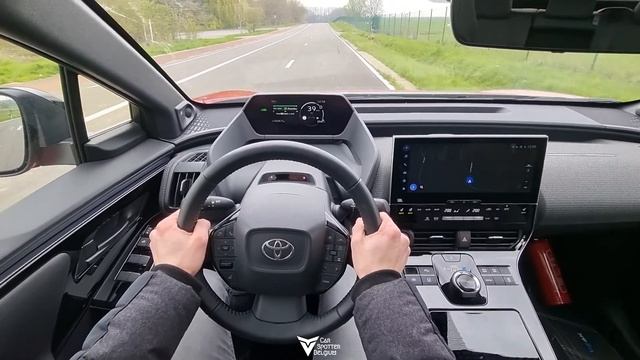 Toyota bZ4X (204hp) | 0-100 Acceleration TEST! by Car Spotter Belgium смотреть онлайн