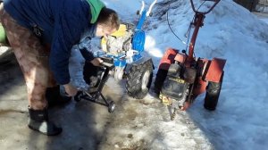 Универсальный домкрат для мотоблока