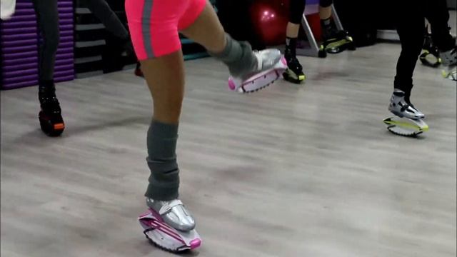 Kangoo Jumps смотреть онлайн