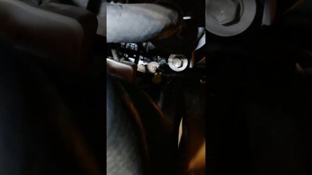 Toyota Aqua. Еrror P261b. Coolant pump. Замена помпы за 30 минут! NHP10 смотреть онлайн