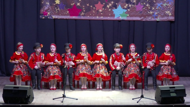 Ансамбль ложкарей "Задоринка" смотреть онлайн