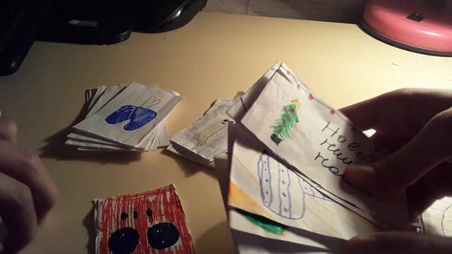 Бумажные сюрпризы. Новинки новогодние носки и подарки на новый год .1часть. смотреть онлайн