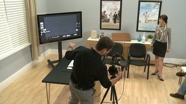 How to Create a Student Submission Video - Photo + Video Fusion with Vanessa and Rob смотреть онлайн