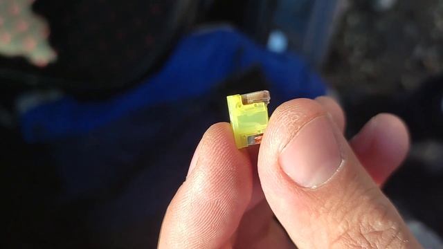 Не работает прикуриватель возле подлокотника Камри 50 / Камри 55 смотреть онлайн