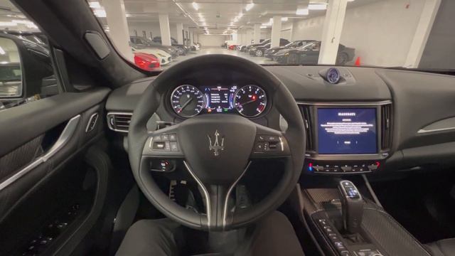 2022 Maserati Levante TROFEO - Revs + Walkaround in 4k смотреть онлайн