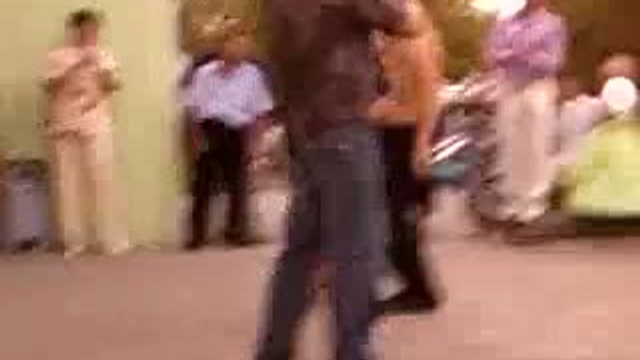 Танцы на раздевание