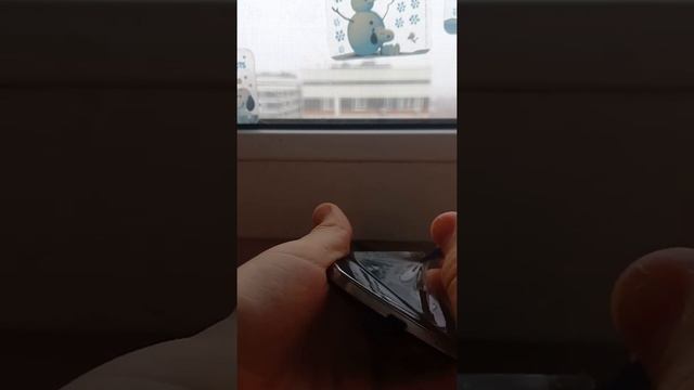 Друг дал телефон на замену экрана... смотреть онлайн
