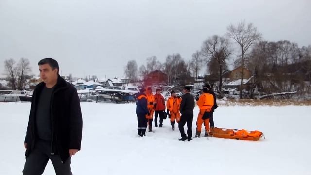 Нашли замерзшего рыбака в Бердске смотреть онлайн