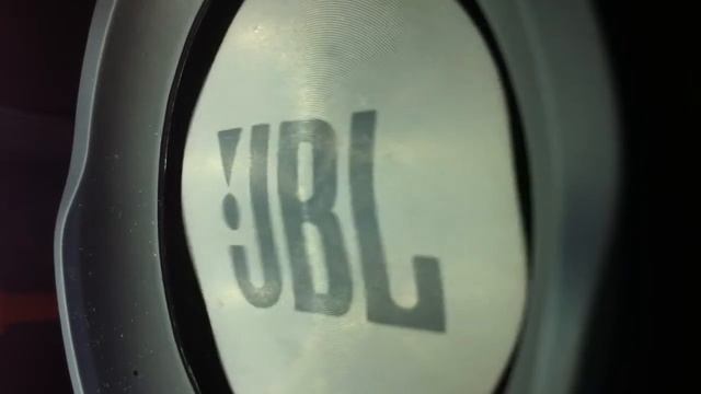 Басс тест колонки JBL Charge 3 PERFECT FOCUS ! смотреть онлайн