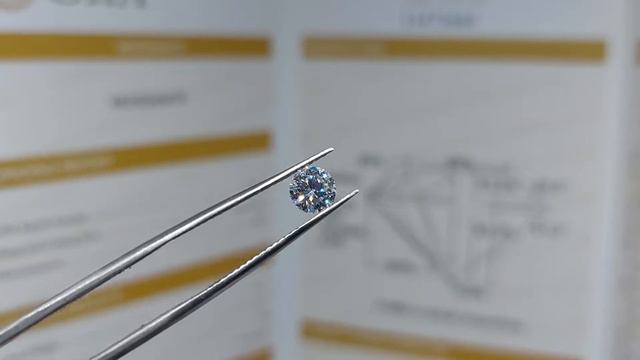 Муассанит 0.5 карт смотреть онлайн