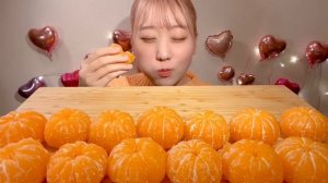 ASMR Mandarin Orange【Mukbang/ Eating Sounds】【English subtitles】