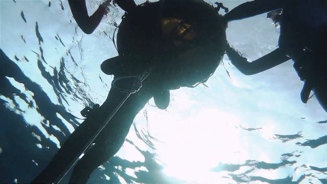 Buoy Layer Tsekoa II смотреть онлайн