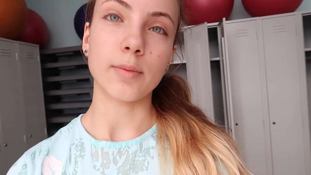 НЕДЕЛЯ ВЛОГОВ ДЕНЬ 1 КАК Я ЗАКОНЧИЛА ЧЕТВЕРТЬ? смотреть онлайн