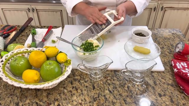 Вкуснейшая, сочная сёмга с Тартар соусом смотреть онлайн