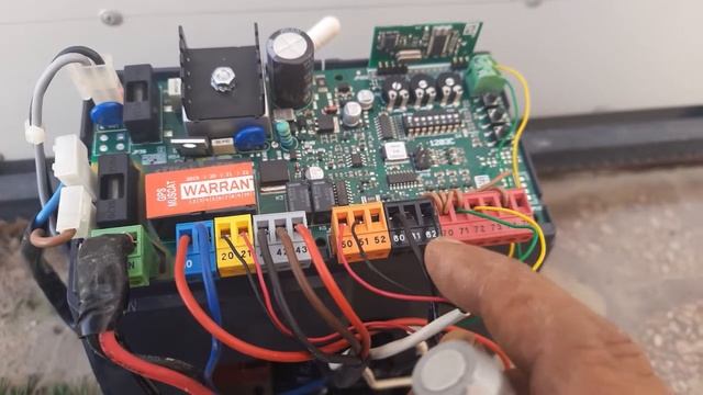 BFT Gate Motor Wiring