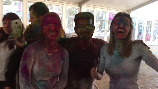 India's Color Festival - Holi celebration at Amstelveen, Netherlands смотреть онлайн
