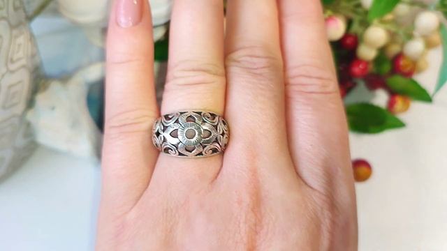 Винтажное, массивное кольцо, ручная резьба по серебру, 17 р-р, 6,08гр, серебро 925, Индия, 90 гг смотреть онлайн