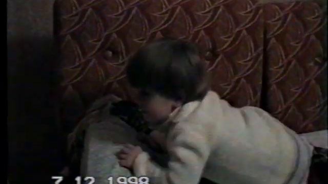 Бабушка Валя приехала в гости, а в Кремле перестановки. 7 декабря 1998 #2 смотреть онлайн