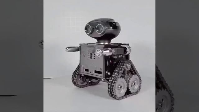 Робот смотреть онлайн