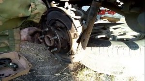 Замена колодок ручника и его регулировка на Чери Тигго ФЛ за 23 минуты.