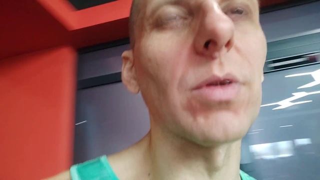 Тренировка бега в клубе №99. 3км залетело. Жарко, но хоть дистанция короткая смотреть онлайн