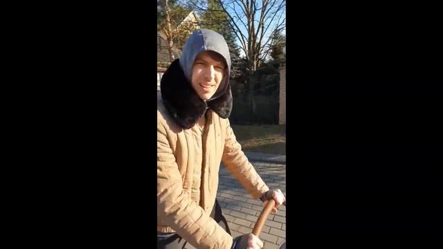 Старший сын Марии Мироновой гуляет с шестимесячным братом смотреть онлайн