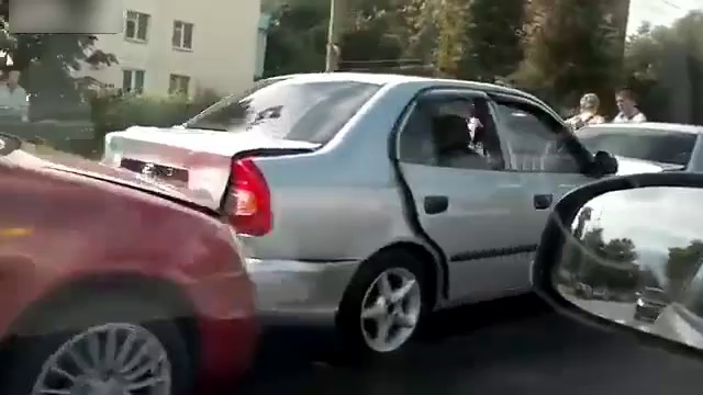 Помятый свадебный кортеж смотреть онлайн