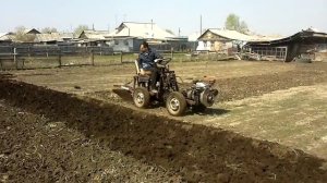 Минитрактор с ЗИДом,пахота