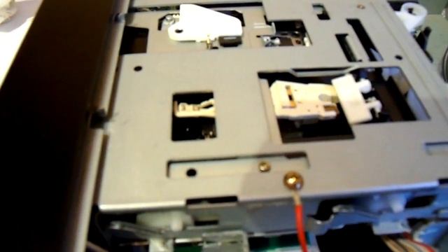 SONY MDS-302 (KMS-210A) 120V. Обзор и профилактика минидискового рекордера.