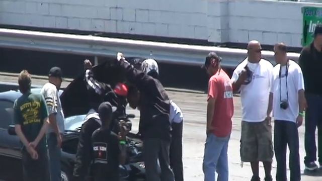 Dingo Vs Anthony смотреть онлайн