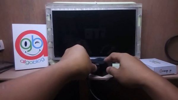 Orange Pi Zero : RetrOrangePi 3.0.1 Retro Gaming & Media Center