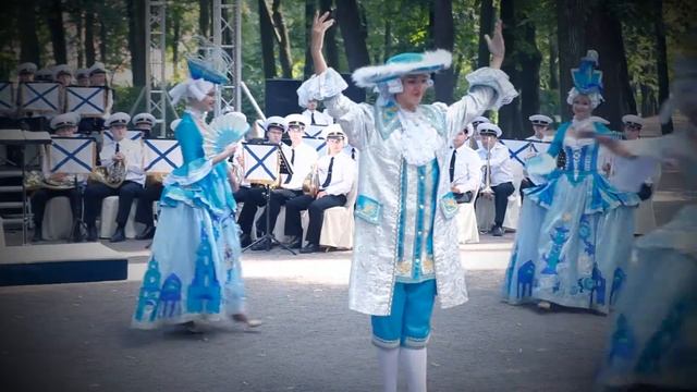 Кейтеринг в Летнем Саду смотреть онлайн