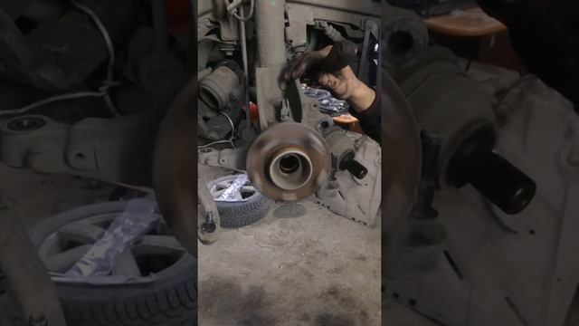 Подшипник ступицы.Который немного гудит! смотреть онлайн