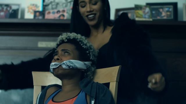 Sebastian Mikael - DYSO ft. Sean Wire смотреть онлайн