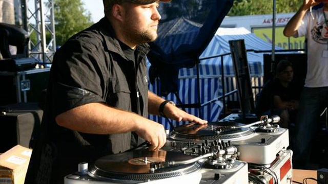 dj eprom смотреть онлайн