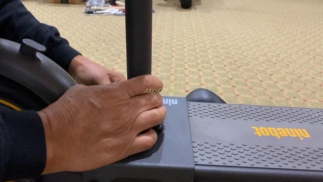 How to Install Ninebot Max Scooter Seat or Saddle смотреть онлайн