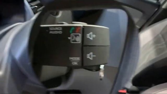 Renault Nuevo Logan Expressión смотреть онлайн