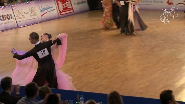 2011 World Standard Final: Waltz смотреть онлайн