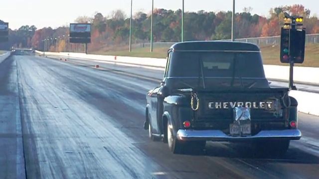 57 Chevy Pro Truck Burnout/Run смотреть онлайн