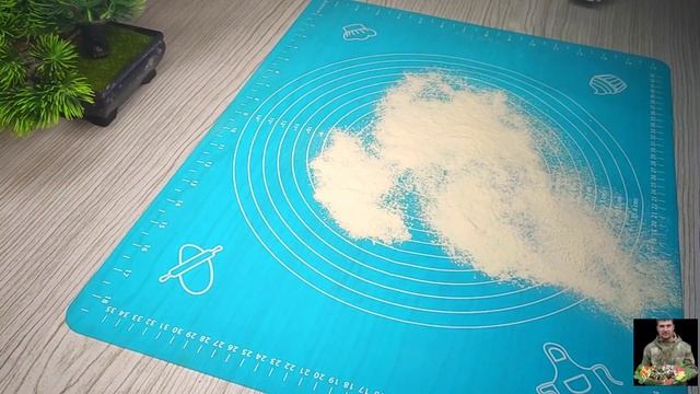 Беру ЛУК, МУКУ и готовлю луковые ЛЕПЁШКИ вместо хлеба: и к супу, и на перекус. Делюсь рецептом #еда смотреть онлайн